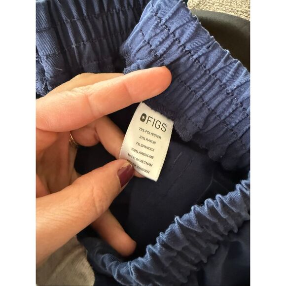 Figs Navy Blue XS Scrub Bottoms Pants - Picture 9 of 9